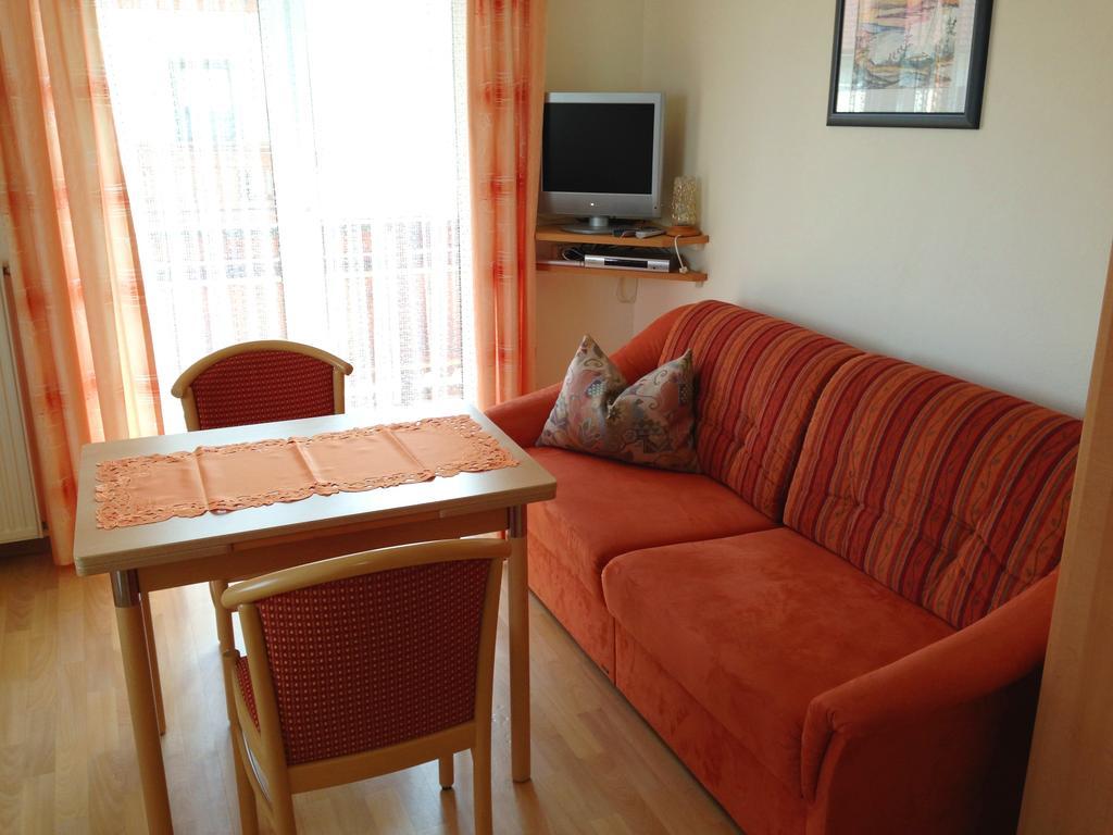 Gastehaus Sapetschnig Apartment Faak am See Bilik gambar